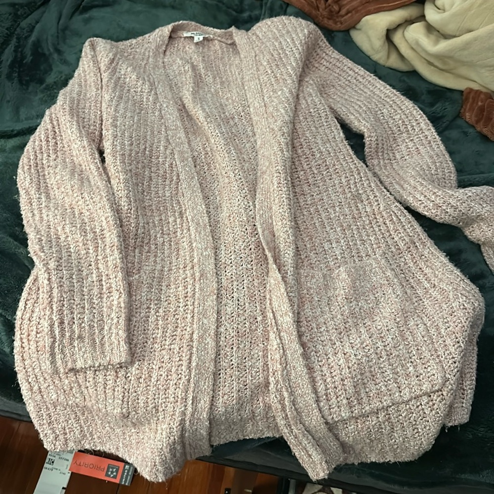 Steve Madden pink knit cardigan